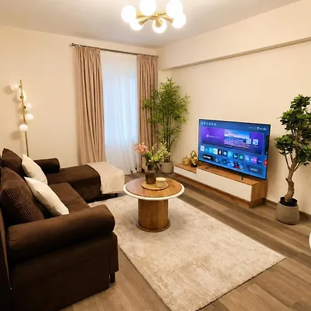 Luxury One Ultracentral & Old Town